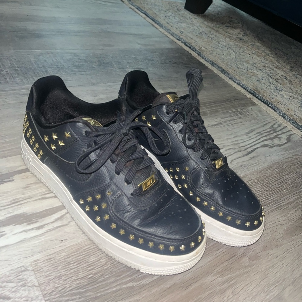 Nike AF1 Black with Gold Stars